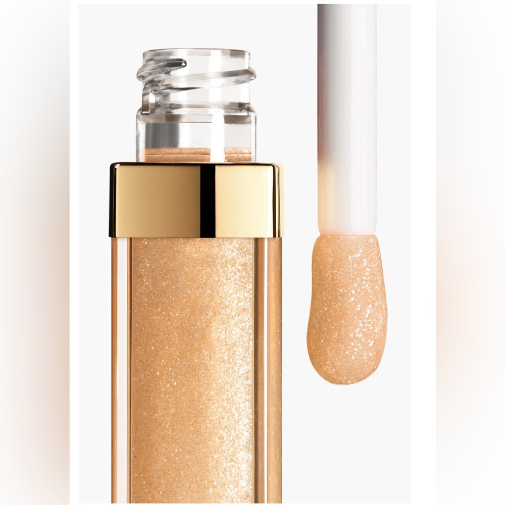 CHANEL Illuminating Lip Gloss - Exciting Gold - Picture 2 of 6